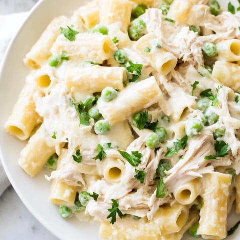 Slow Cooker Chicken Alfredo